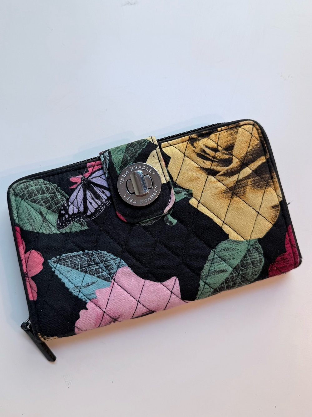 Vera Bradley Havana Rose Floral Quilted turnlock zip around wallet